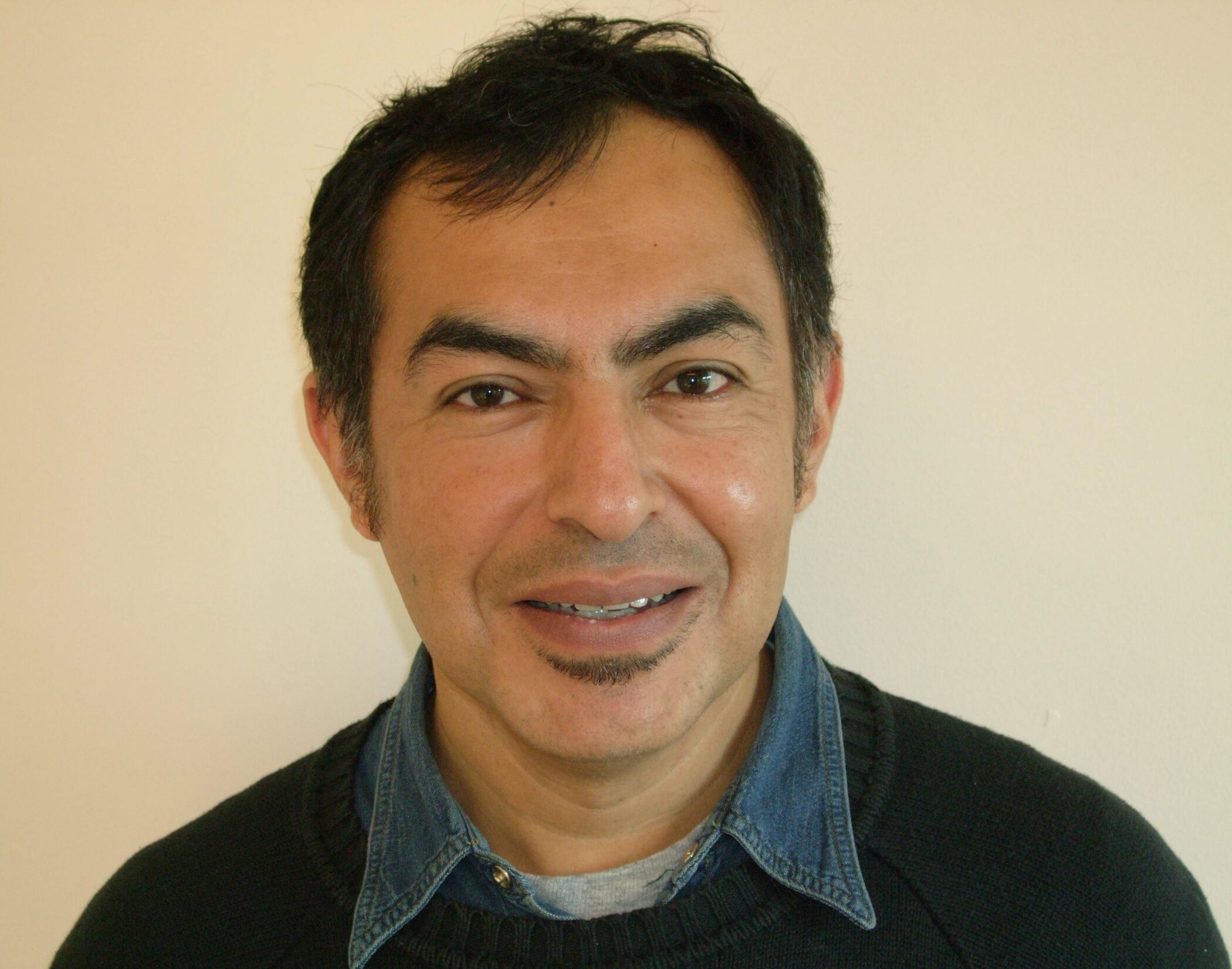 Dr Fernando Constantino-Casas Headshot