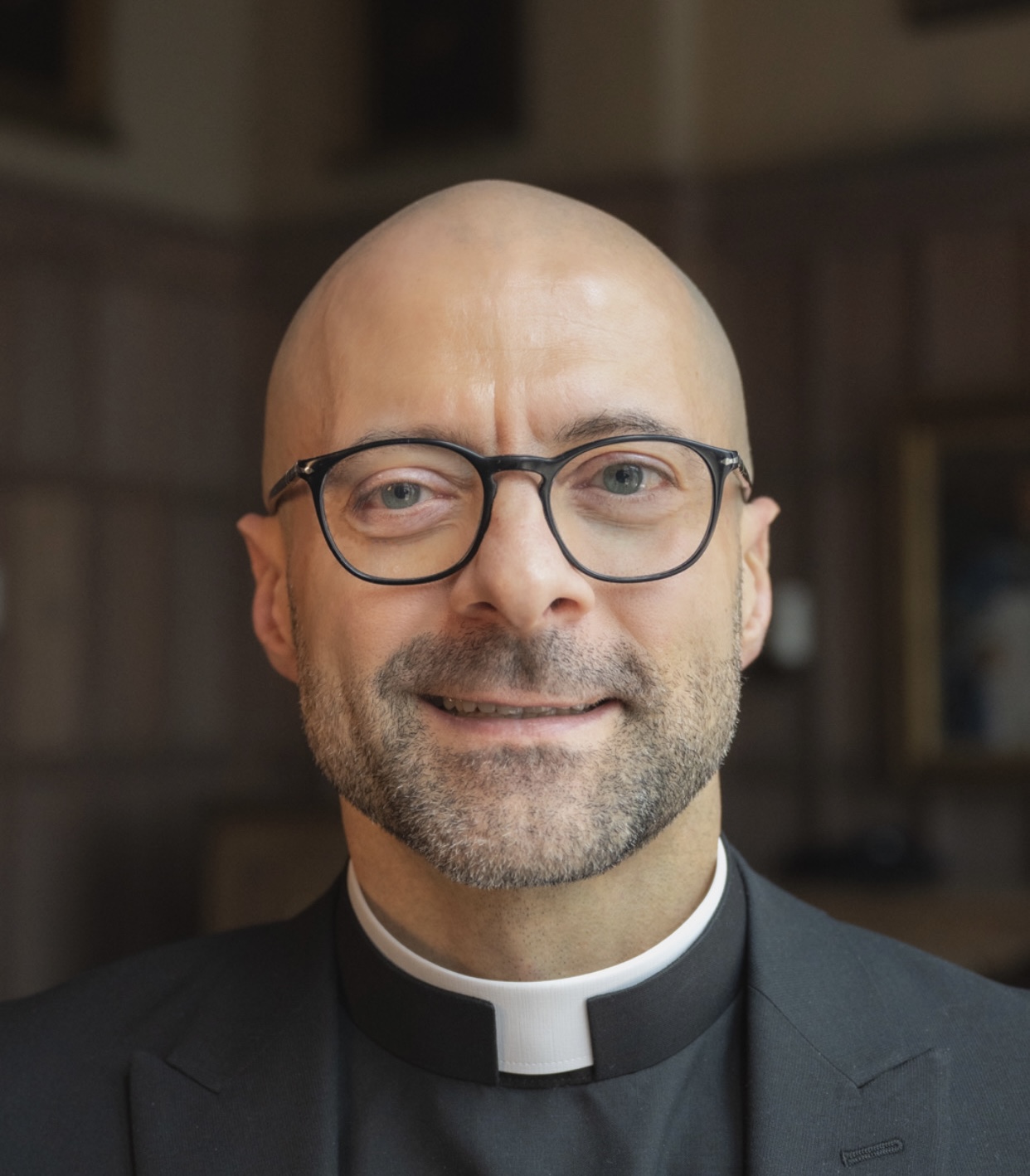 Rev Dr Luigi Gioia Headshot